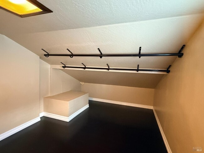 Building Photo - 212 Hermosa Ave