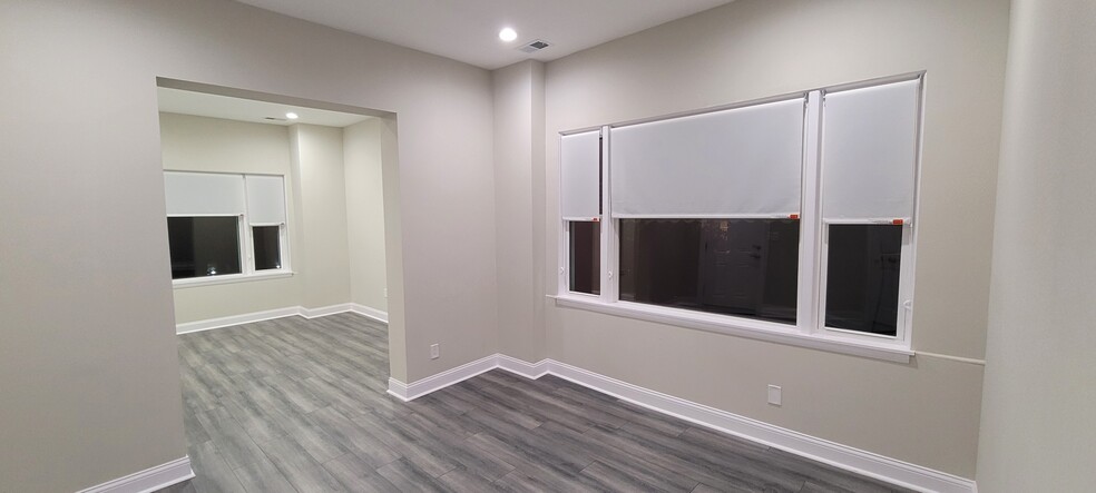 DINING ROOM - 2306 S Oakley Ave