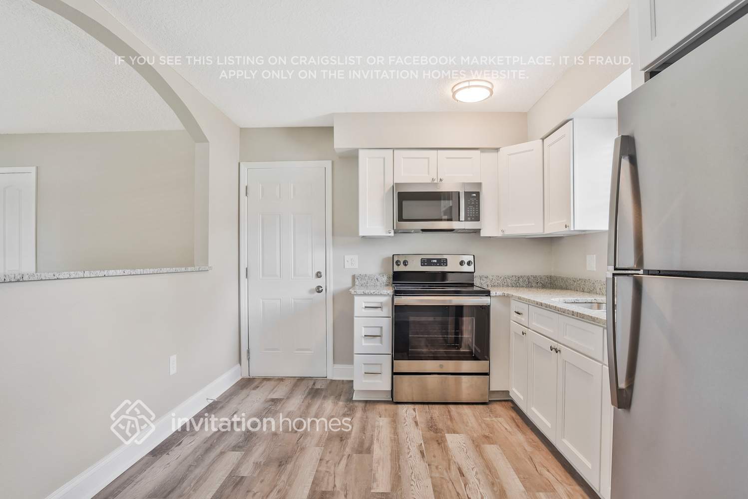 Building Photo - 3668 Yosemite Dr