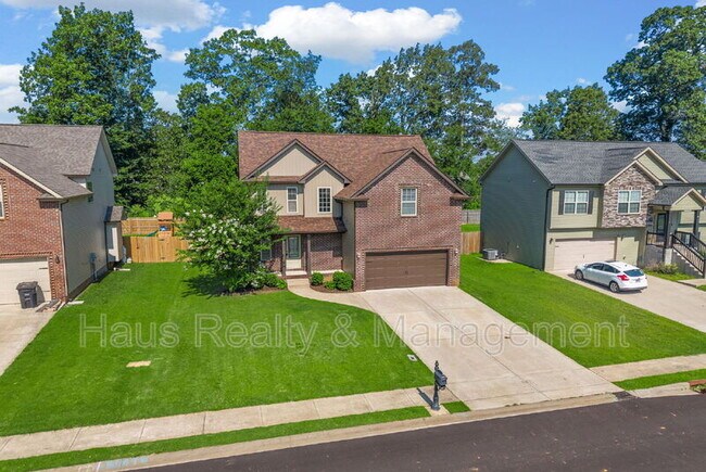 Building Photo - 150 Sycamore Hill Dr