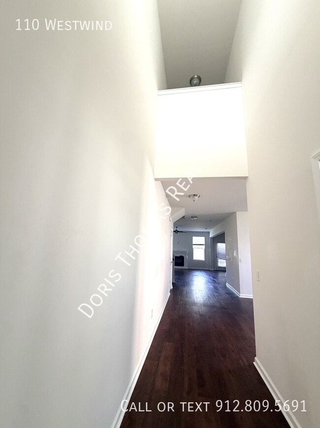 Building Photo - 110 Westwind-