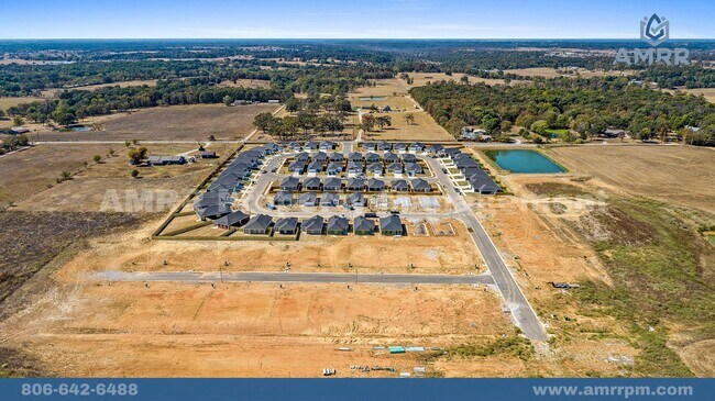 Building Photo - New Beginnings Start At AMRR: 3 Bedroom in Columbia Crossing!
