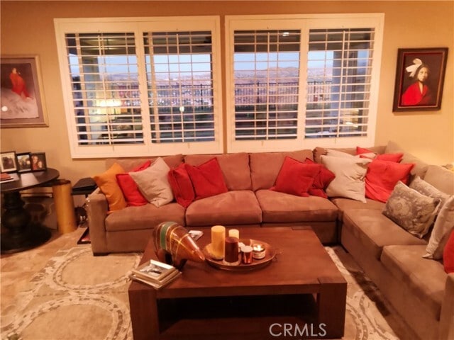 Building Photo - 28934 W Hills Dr