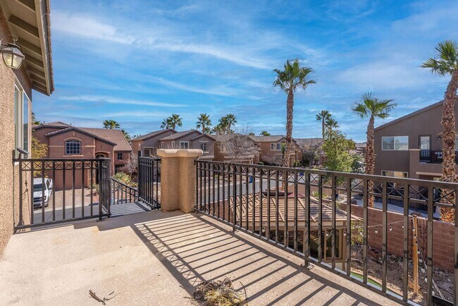 Building Photo - 9931 Rockside Ave