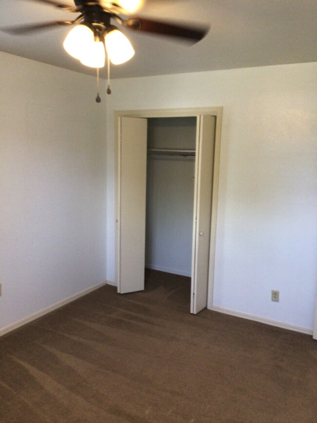 Building Photo - 208 W Wayne St