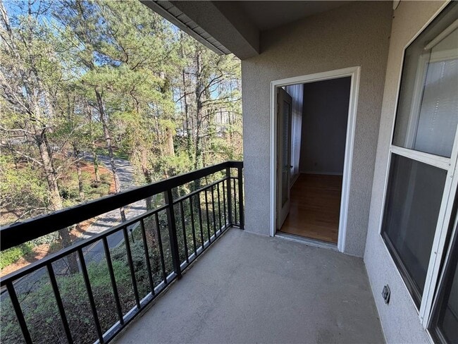 Building Photo - 2511 River Green Dr NW