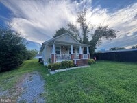 Building Photo - 102 Hillcrest Dr