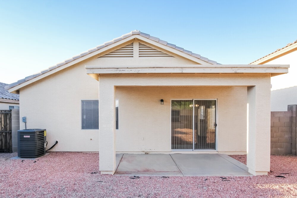 Building Photo - 11717 W Poinsettia Dr