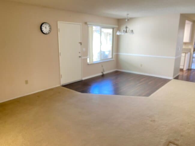 Building Photo - 1318 Bushy Tail Trail