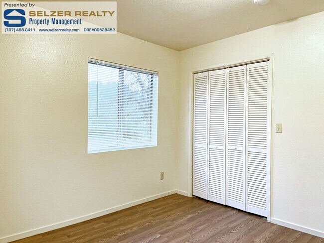 Building Photo - 6149 N State St