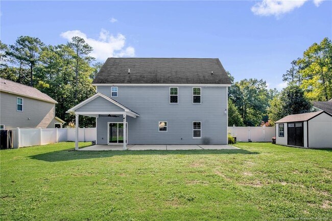 Building Photo - 2779 Rivercliff Rd