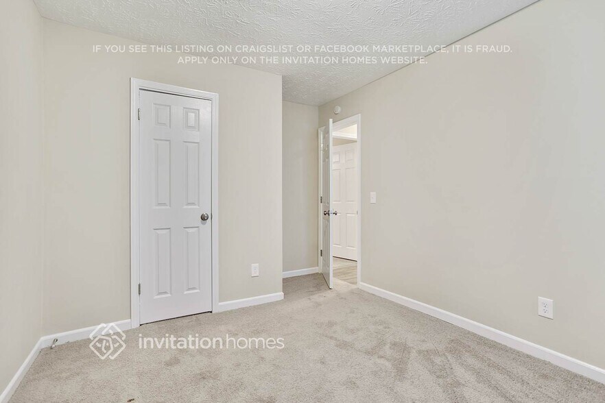 Building Photo - 6556 Willow Ln