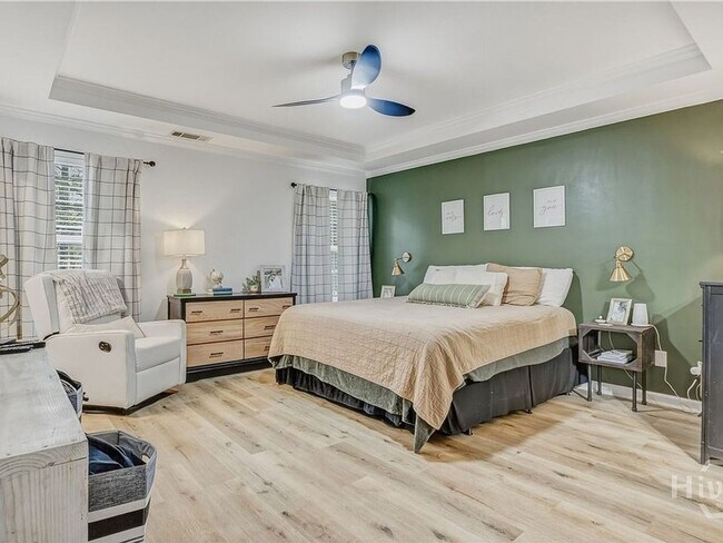 Building Photo - Beautiful 3BR/3BA Home with Private Pool in Commerce