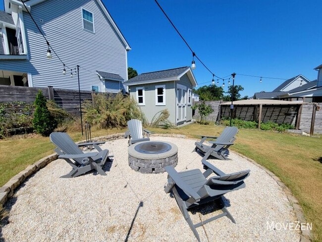 Building Photo - 1136 Valley Dale Dr