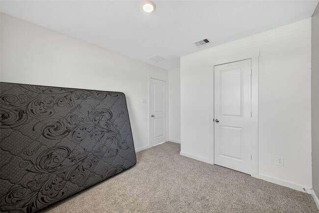 Building Photo - 30611 Castle Cove Dr