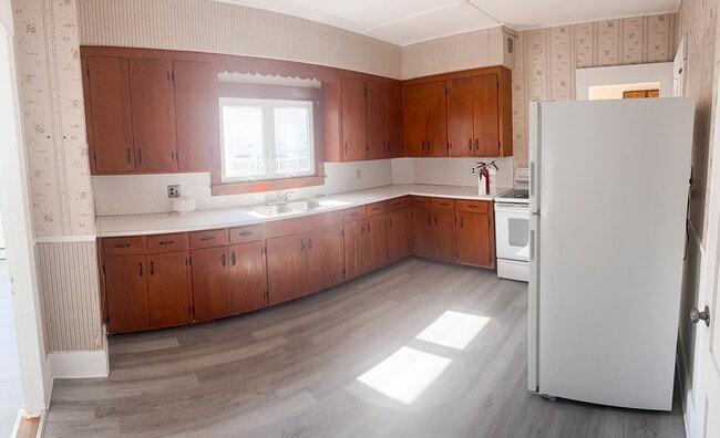 Building Photo - 47Church St-