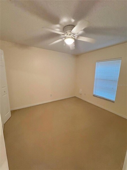 Building Photo - 41 Felwood Ln