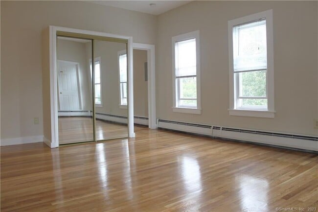 Building Photo - 192 High Ridge Ave