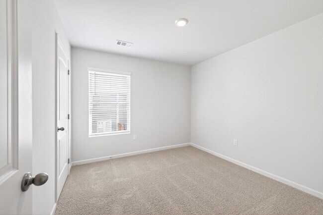 Building Photo - 3121 Greyton Dr