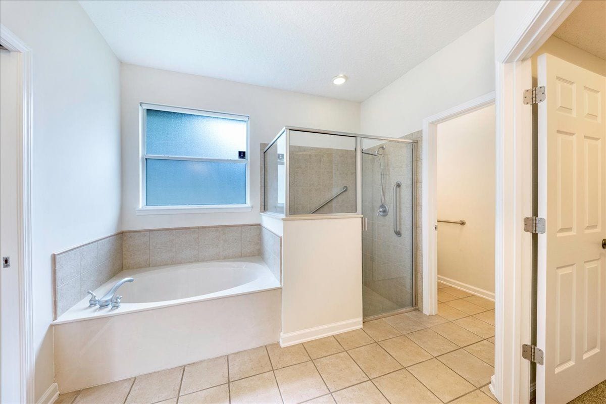 Building Photo - 4569 Comanche Trail Blvd