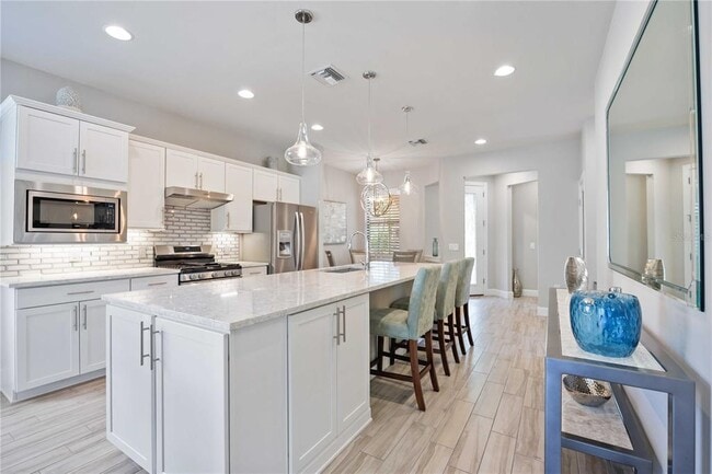 Building Photo - 16654 Blackwater Ter