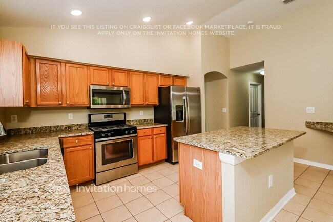 Building Photo - 6638 Cambridge Park Dr