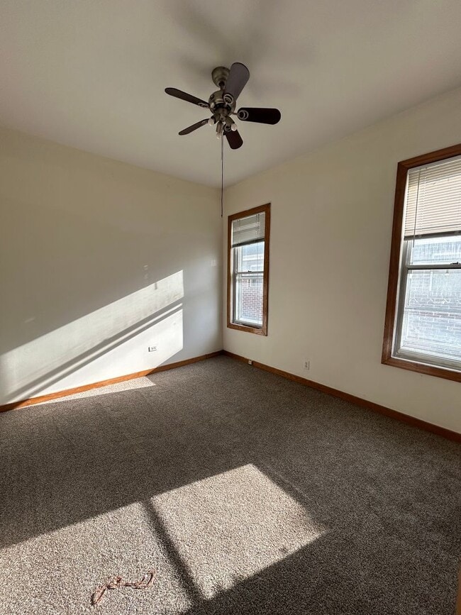 Building Photo - 1617 N Hudson Ave