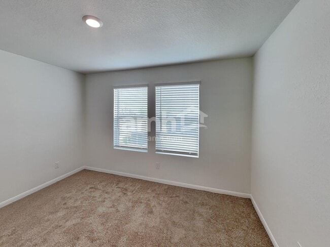 Building Photo - 2705 Iberia Ct
