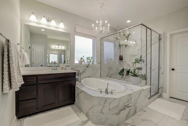 Building Photo - 4808 Globe Mallow Dr