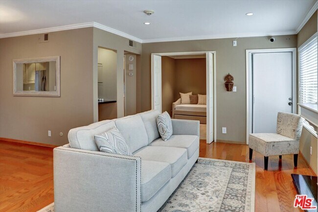 Building Photo - 4845 Maytime Ln