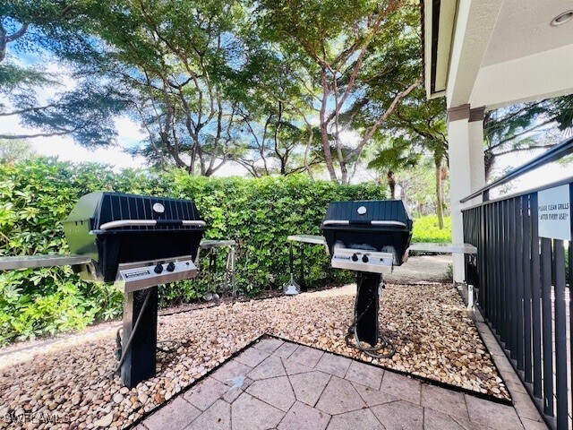 Building Photo - 11091 Corsia Trieste Way