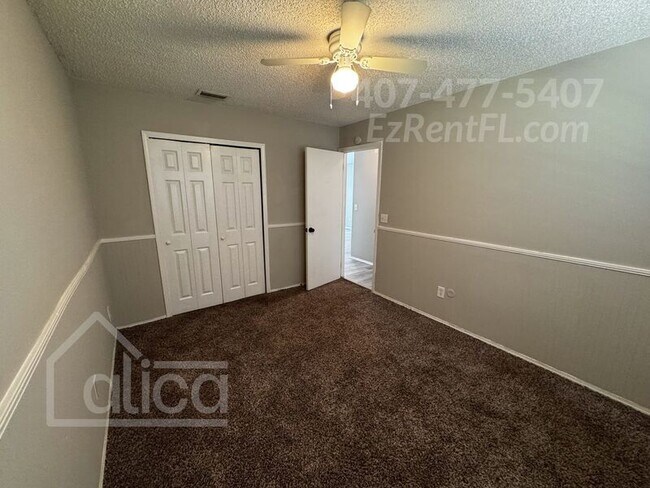 Building Photo - 9593 Villiers Dr S