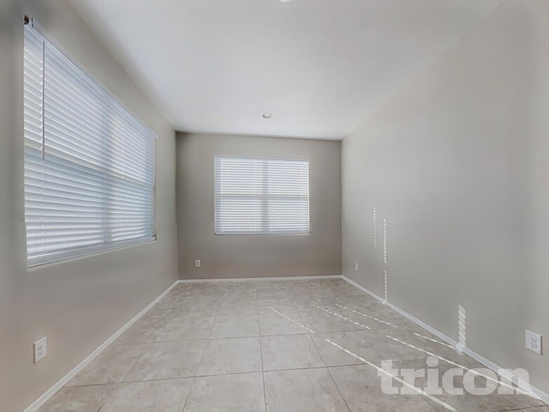 Building Photo - 37685 W Amalfi Ave