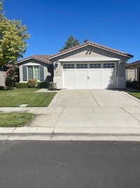 Building Photo - Charming 2-Bed, 2-Bath Home in Del Webb at Woodbridge – 55+ Active Community!