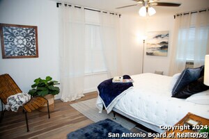 Building Photo - 219 N San Horacio Ave