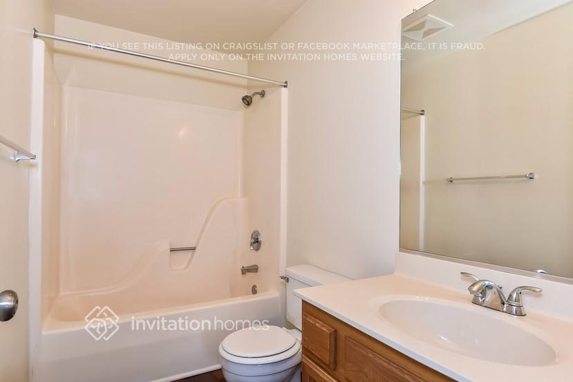 Building Photo - 1248 Rosewood Ln