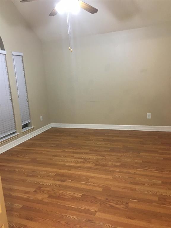 Building Photo - 2715 Abbey Field Dr