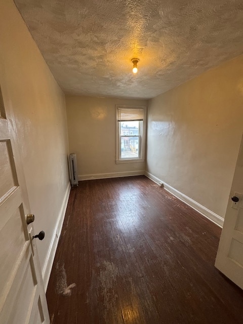 Building Photo - 2843 W Garrison Ave