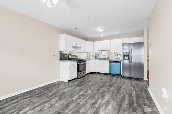 Building Photo - 98 Prestwick Way