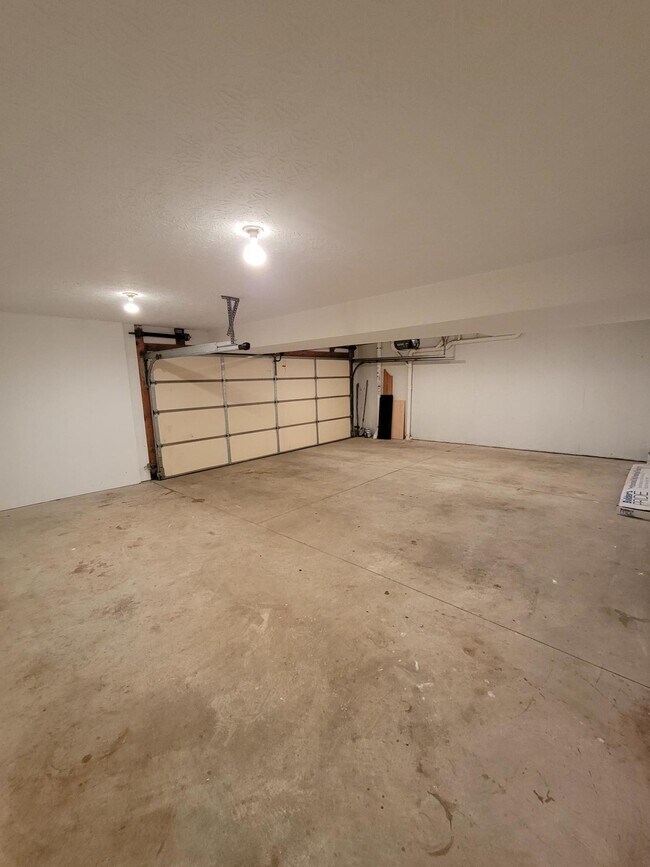 Building Photo - 2149 Palomar Trace Dr