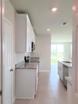 Building Photo - 3079 Bella Vista Dr