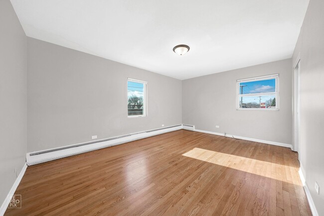 Building Photo - 1548 S 61st Ct