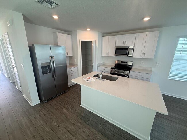 Building Photo - 9189 SW 71st Ct