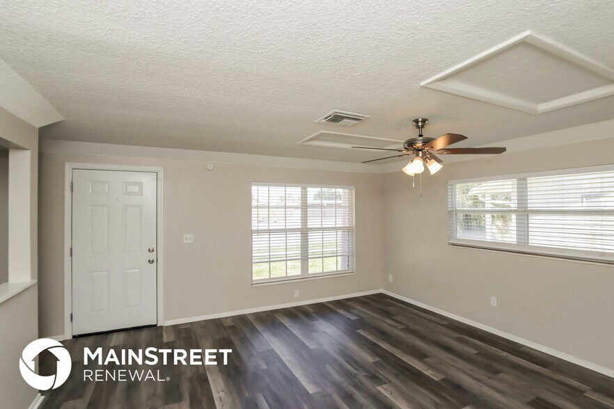 Building Photo - 2389 Ricky Rd