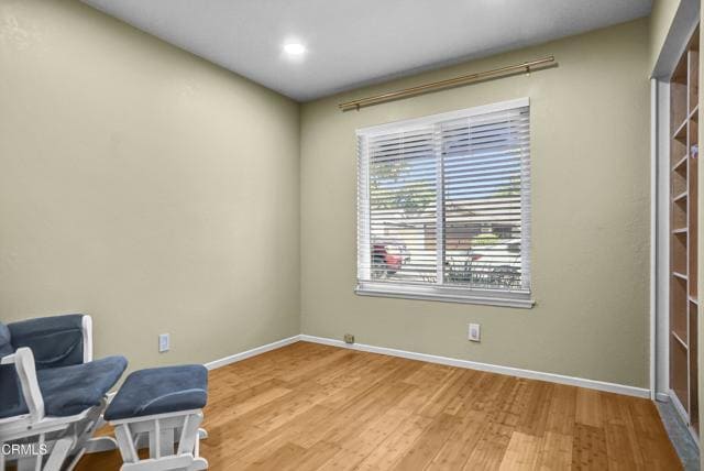 Building Photo - 1307 S Petit Ave