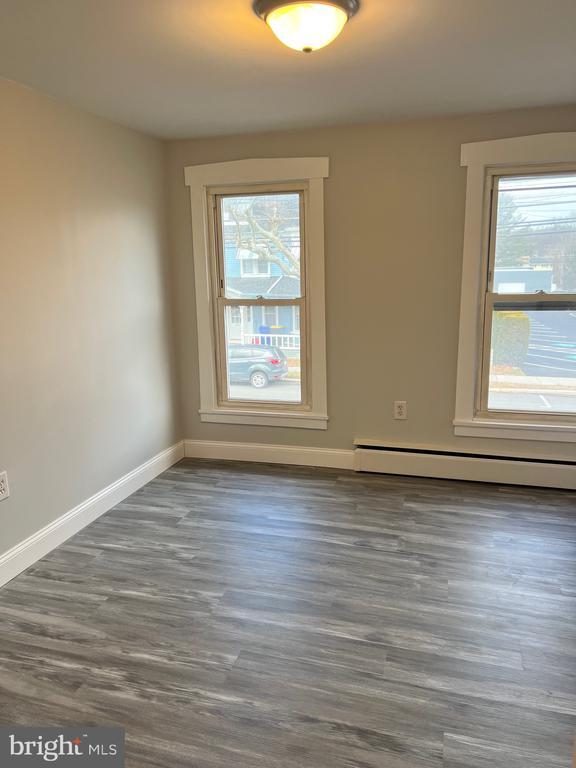 Building Photo - 170 W Penn Ave