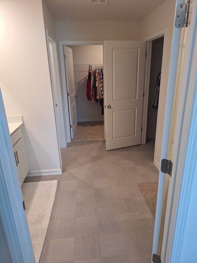 Building Photo - Lovely Four Bedroom Home  Appropriately 5 ...