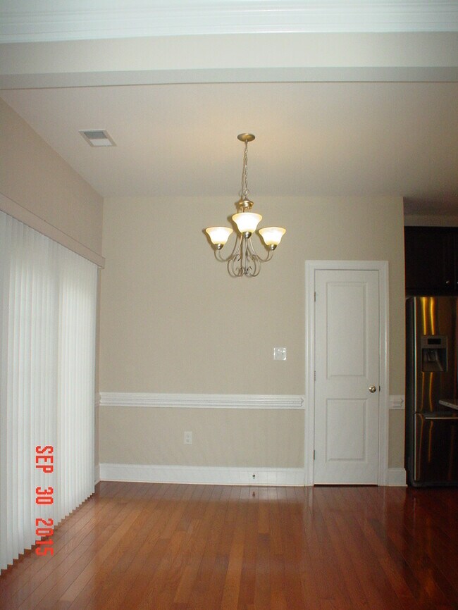 Building Photo - 124 Hurdle Ln