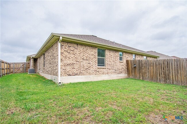 Building Photo - 4409 Brutus Ln