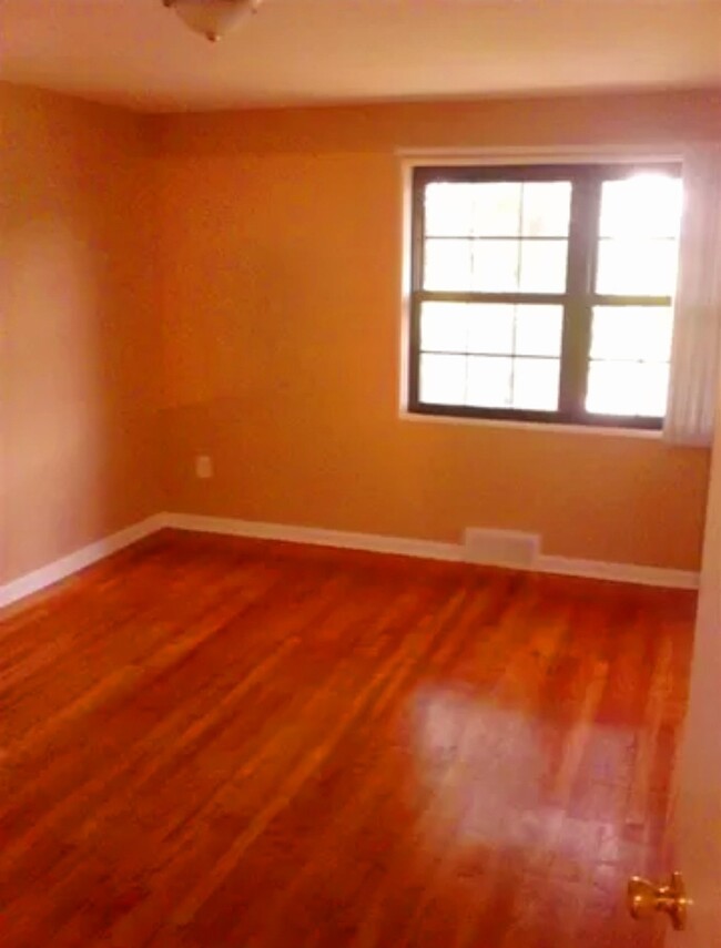 Interior Photo - Chicago Townhomes